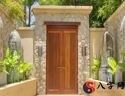 大门风水的禁忌及化解方法 大门风水的禁忌及化解方法